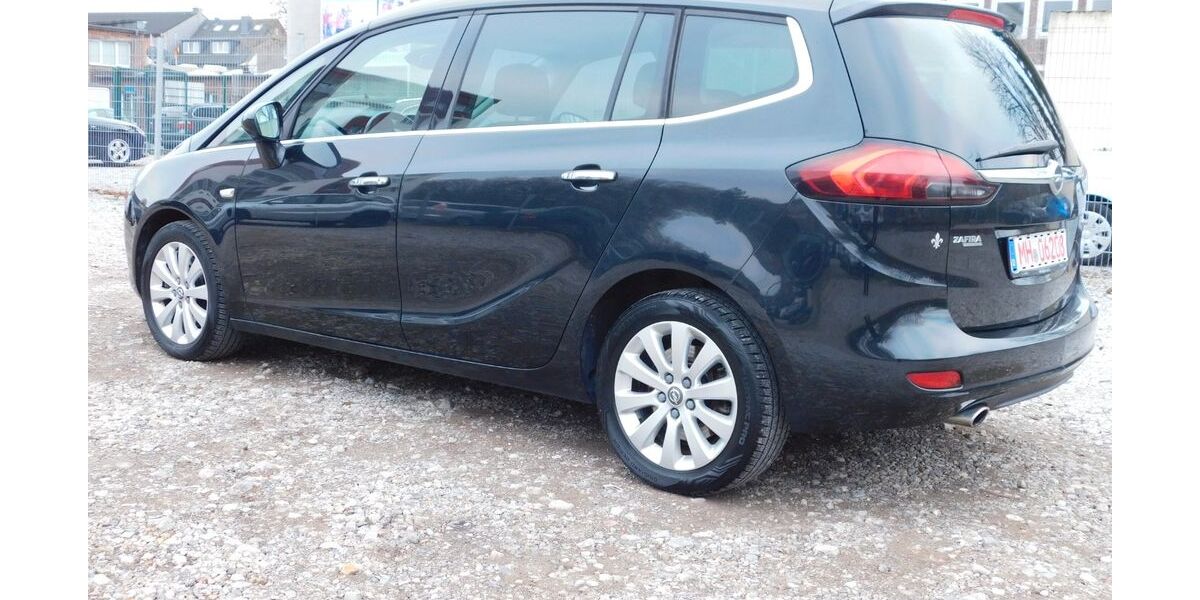 Opel Zafira 204.483 km 3.699 &euro; Mülheim 45473