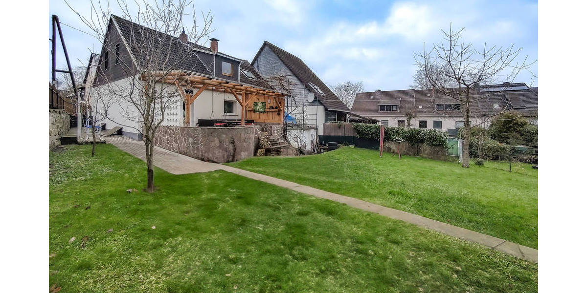 Einfamilienhaus Witten Rüdinghausen - 7 Zimmer, 142 m&sup2;, 349.000&euro; | Angebot:23941778