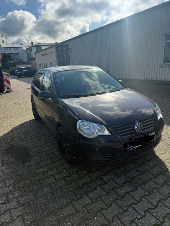 VW Polo 157.700 km 1.700 € Radevormwald 42477