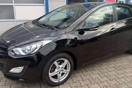 Hyundai i30 89.213 km 8.499 &euro; Bochum 44894