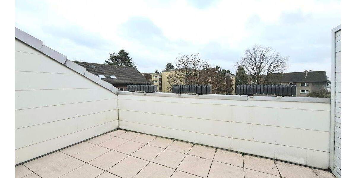 Renovierte Wohnung mit Südloggia! 3 zimmer