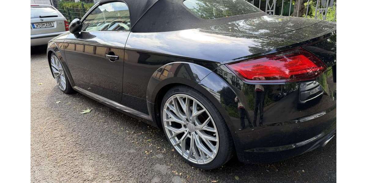 Audi TT 99.000 km 22.400 &euro; Wuppertal 42109