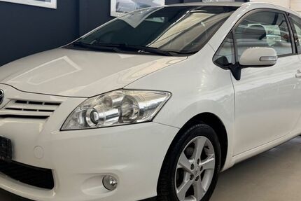 Toyota Auris 148.000 km 4.790 &euro; Schwerte 58239