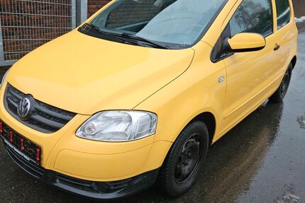 VW Fox 144.211 km 2.499 &euro; Gevelsberg 58285