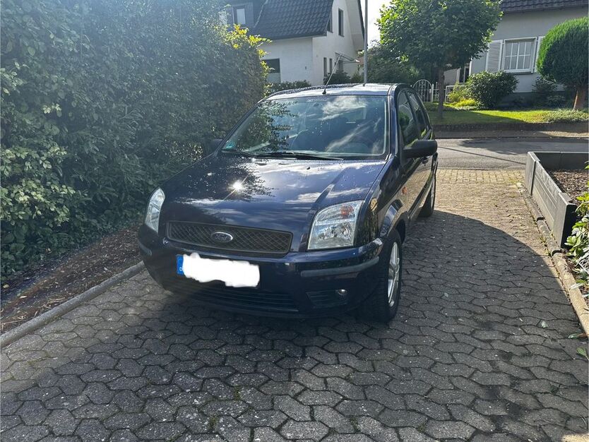 Ford Fusion 104.000 km 2.300 € Herne 44627