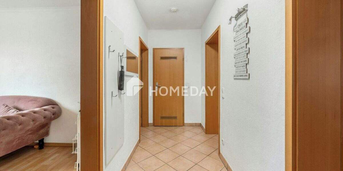 Zusammengelegt und modernisiert - großzügige Wohnung mit zwei Kellerräumen in Bochum-Hamme 5 zimmer