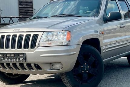 Jeep Grand Cherokee 165.483 km 5.500 &euro; Gelsenkirchen 45884