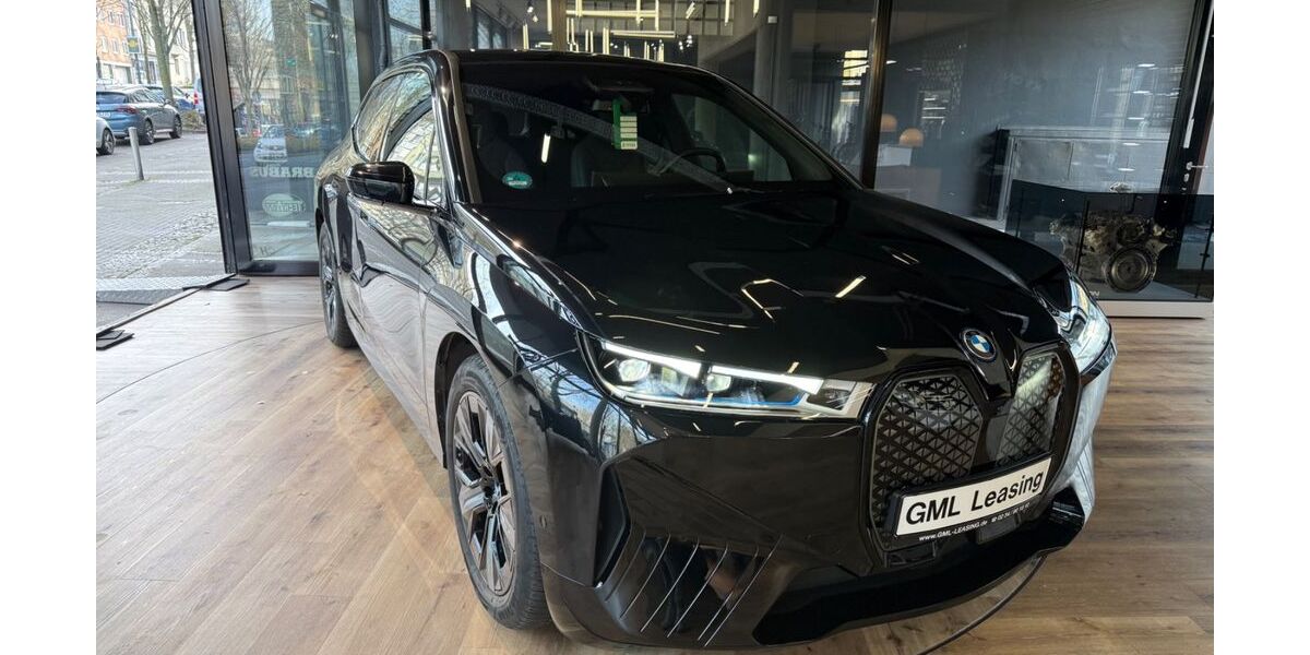 BMW iX 40.681 km 58.450 &euro; Dortmund 44139