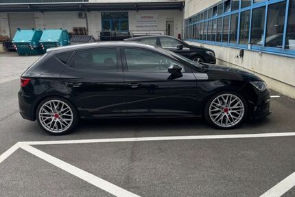 Seat Leon 179.748 km 14.200 &euro; Heiligenhaus 42579