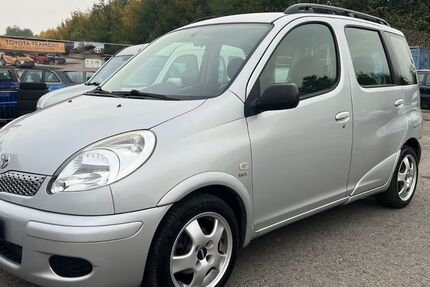 Toyota Verso 132.000 km 3.999 € BOTTROP 46238