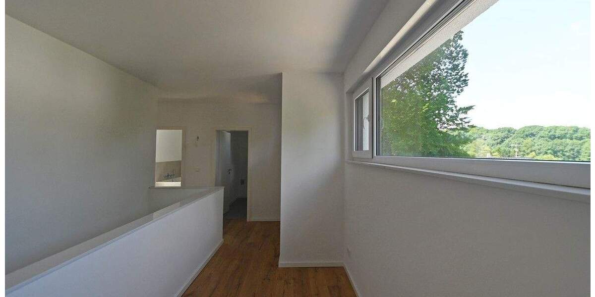 Einfamilienhaus Essen Bredeney - 1 Zimmer, 330 m&sup2;, 5.500&euro; | Angebot:25663258