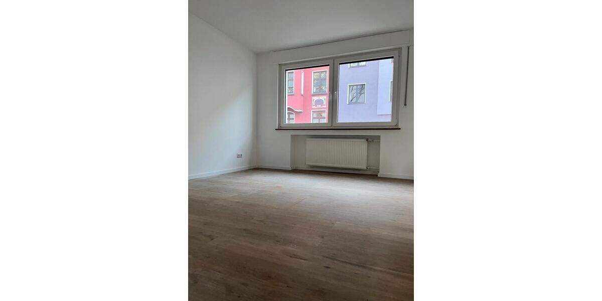 Erdgeschoßwohnung Essen Stadtbezirk II - 3 Zimmer, 67 m&sup2;, 1.030&euro; | Angebot:25794796