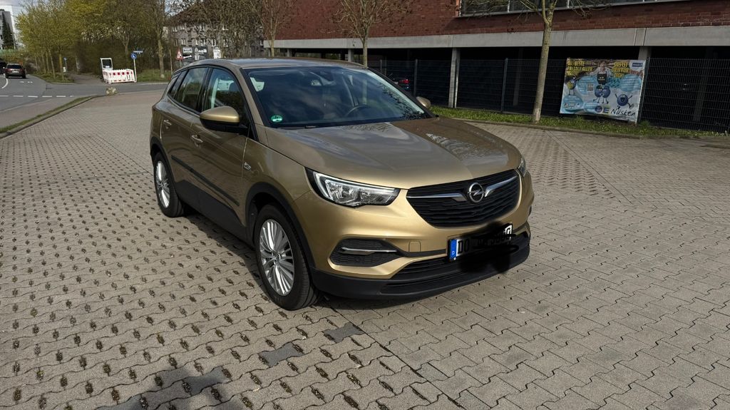 Opel Grandland (X) 113.000 km 11.500 &euro; Dortmund 44141