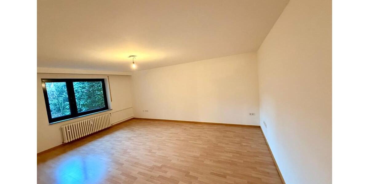 Wunderschöne, frisch renovierte Souterrain-Wohnung in Top-Lage 2 zimmer