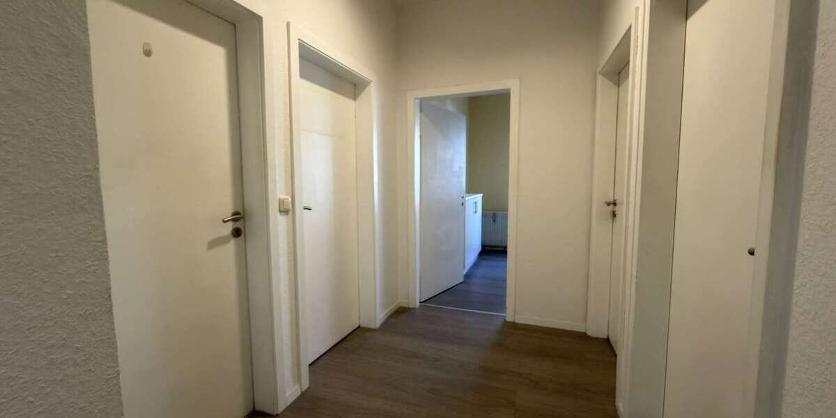 Großes Büro- und Praxisfläche in Hattingens Altstadt mit IT-Raum, LAN, Seminarraum und Gartennutzung 10 zimmer