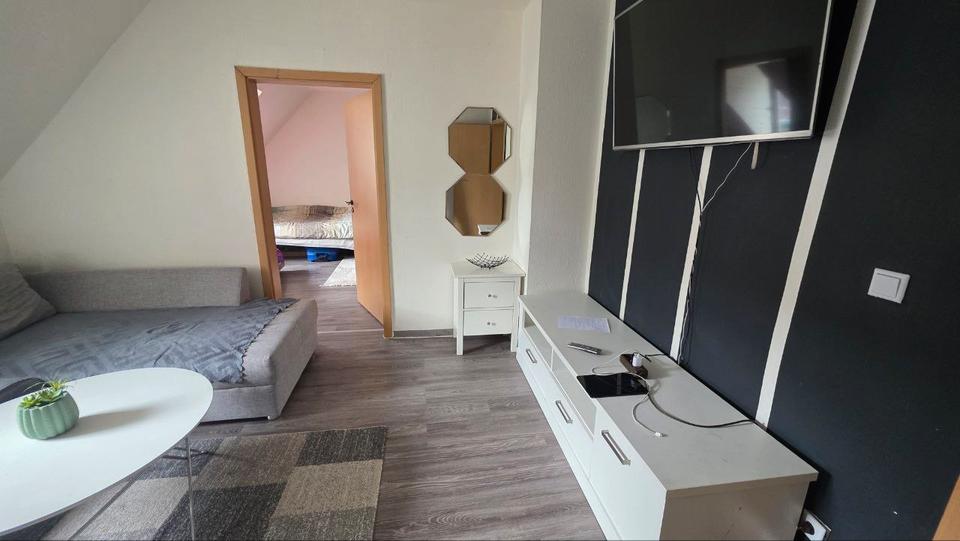 Dachgeschoßwohnung Gelsenkirchen Ückendorf - 2.5 Zimmer, 70 m&sup2;, 550&euro; | Angebot:26632817