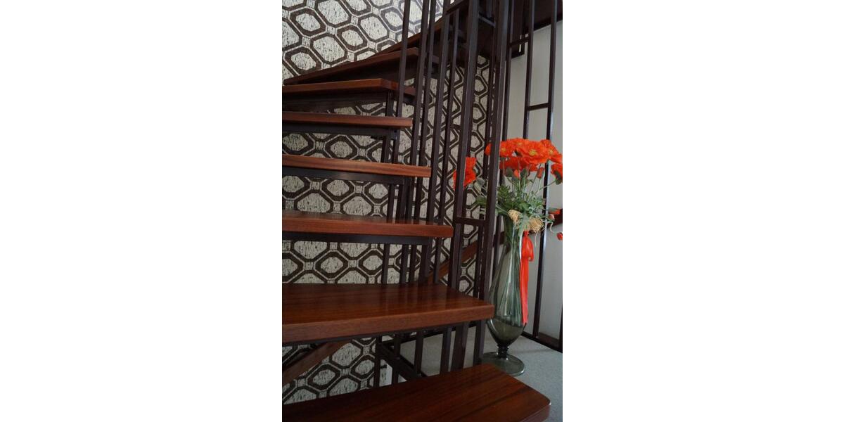 Reihenhaus Mülheim an der Ruhr Mellinghofen - 7 Zimmer, 180 m&sup2;, 1.900&euro; | Angebot:25405551