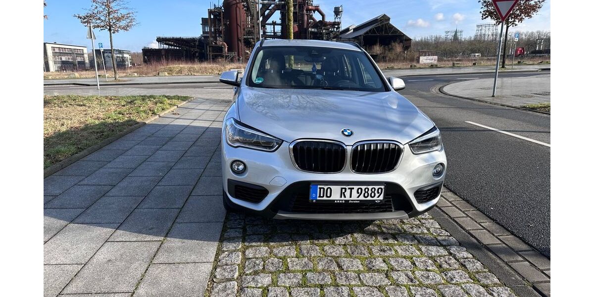 BMW X1 49.500 km 19.700 &euro; Dortmund 44269