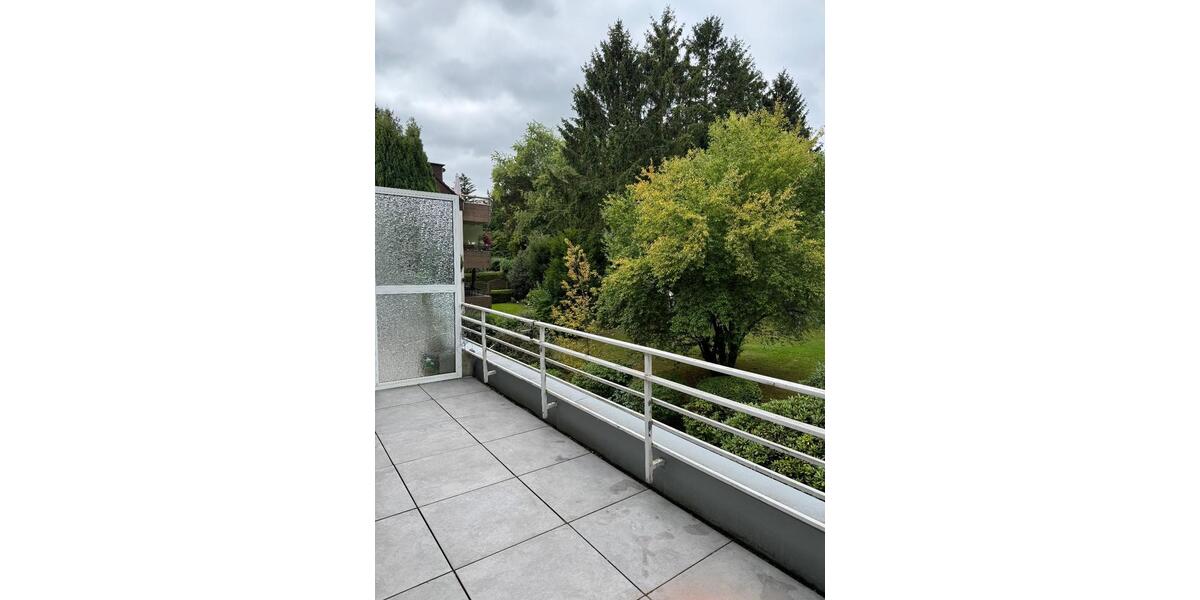 Helle Wohnung mit Balkon und Einbauküche in Mülheim a. d. Ruhr 2.5 zimmer