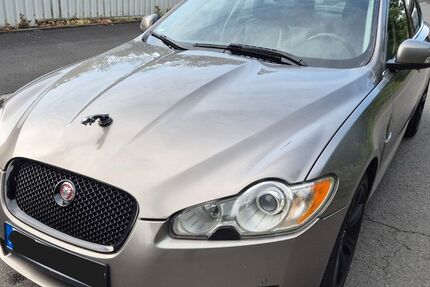 Jaguar XF 186.564 km 6.550 &euro; Dortmund 44147