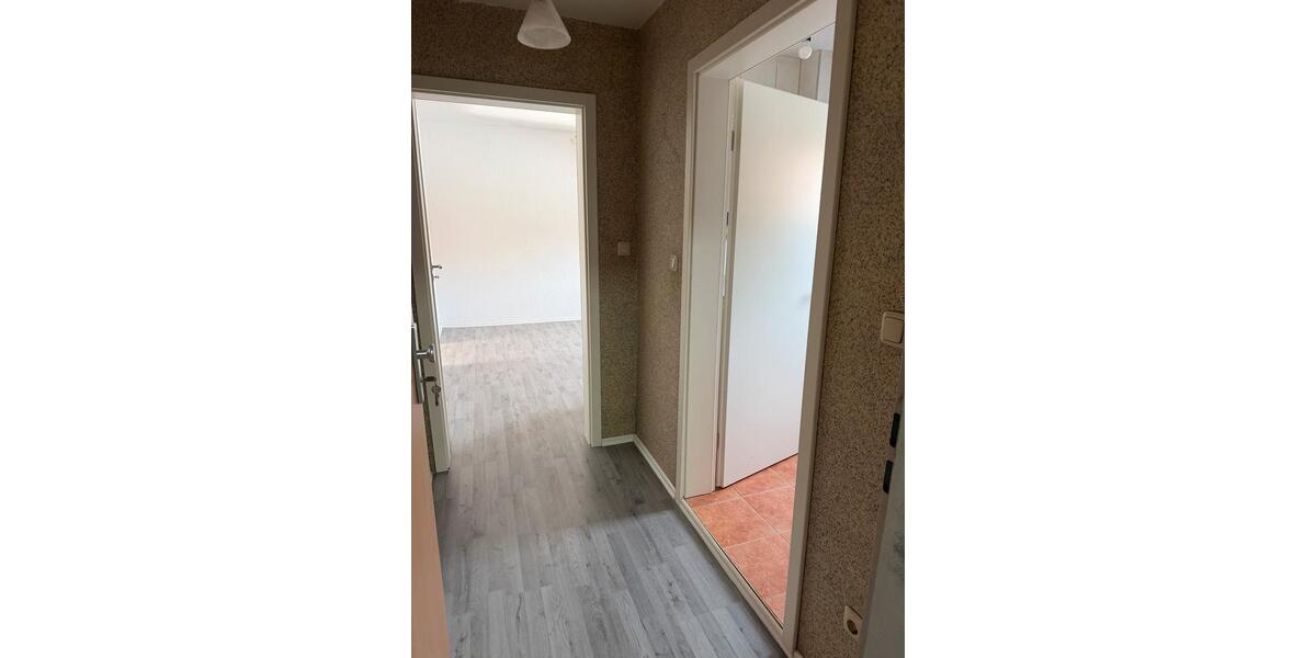 Dachgeschoßwohnung Bochum Bochum-Südwest - 2 Zimmer, 40 m&sup2;, 360&euro; | Angebot:27577486