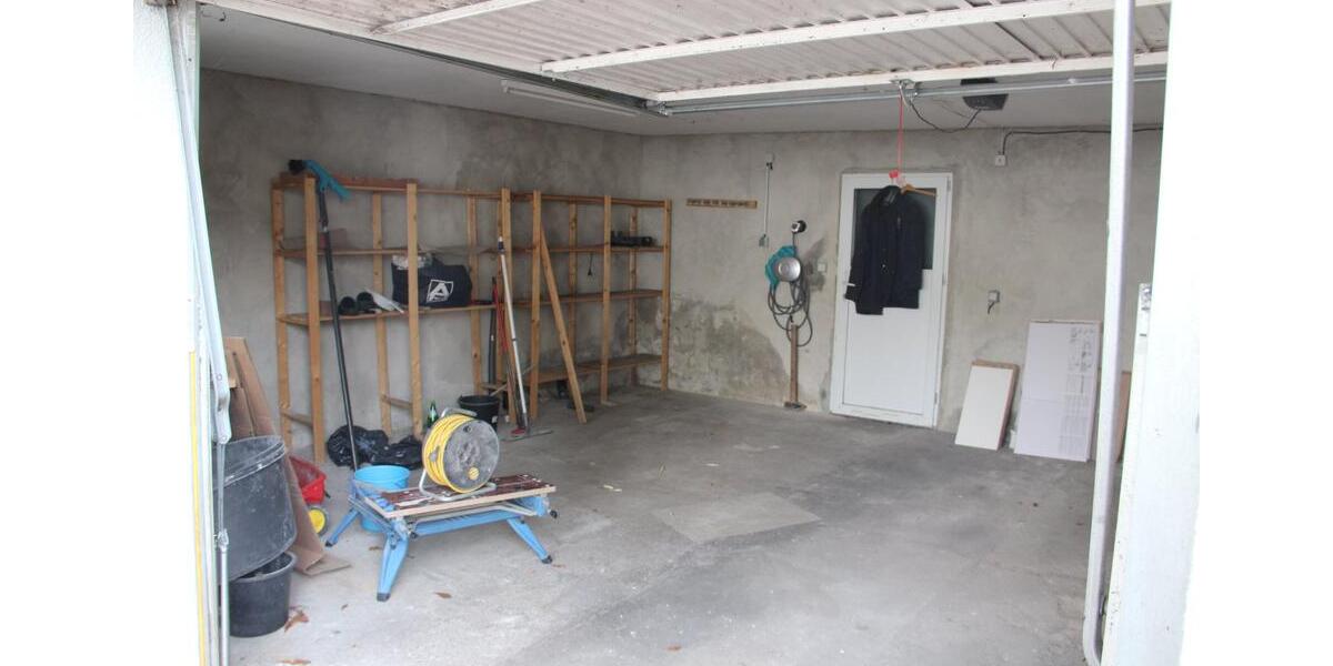 Etagenwohnung Lünen Brambauer - 4 Zimmer, 96 m&sup2;, 850&euro; | Angebot:25640121