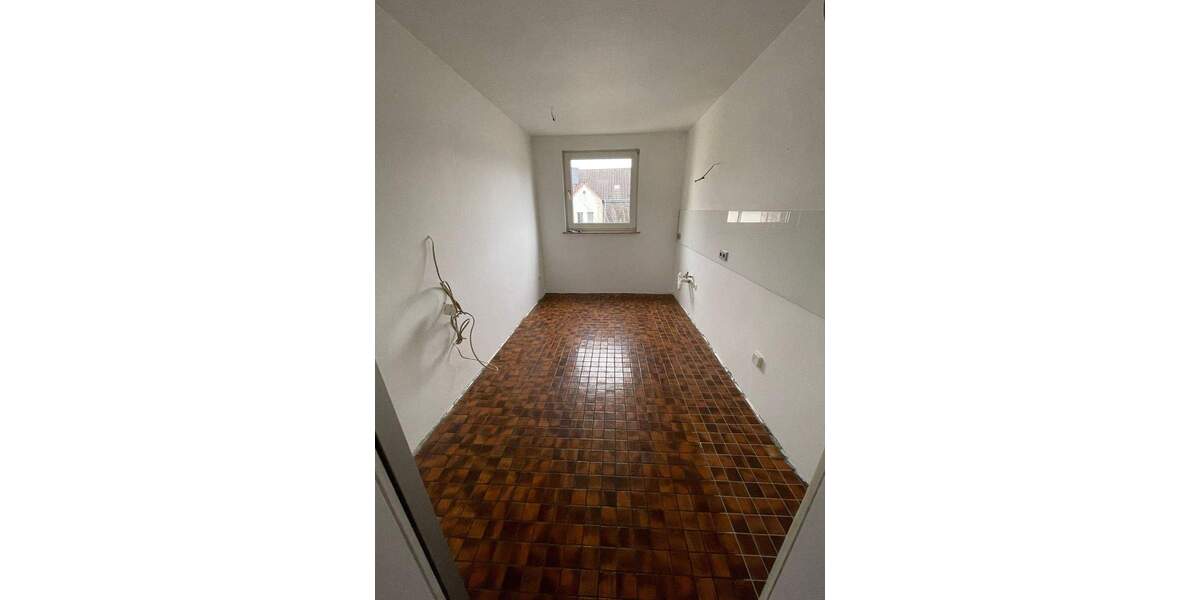 Etagenwohnung Bochum Harpen - 2 Zimmer, 83 m&sup2;, 187.500&euro; | Angebot:25409922