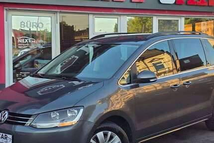 VW Sharan 152.000 km 16.990 € Mülheim an der Ruhr 45476