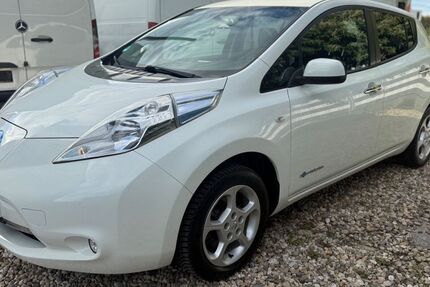 Nissan Leaf 97.000 km 6.249 € Essen 45143