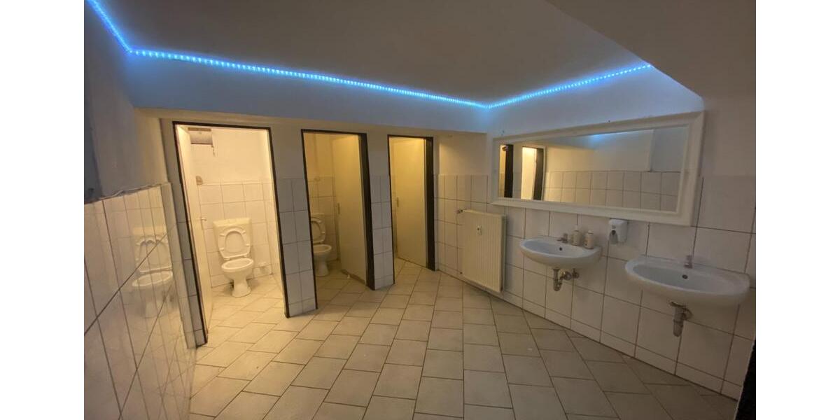 Ladenlokal Lager Büro in Dattelner Innenstadt - Stellplätze zimmer