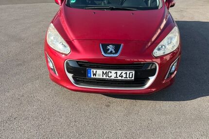 Peugeot 308 63.111 km 4.700 &euro; Wuppertal 42109