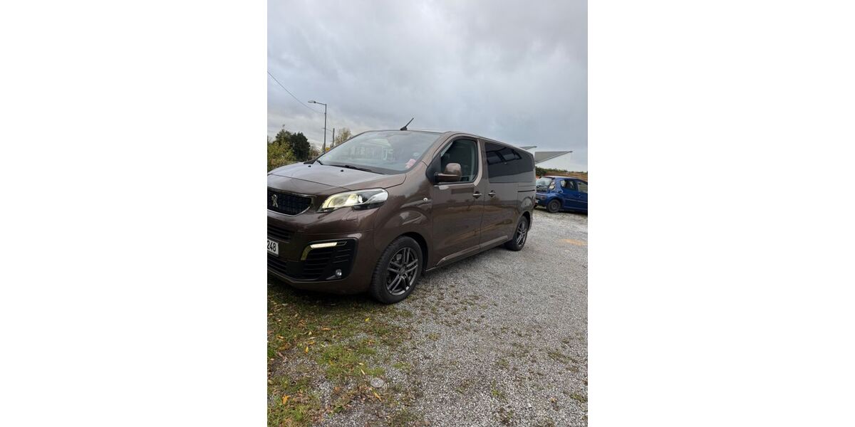 Peugeot Traveller 158.000 km 21.999 &euro; Wuppertal 42281