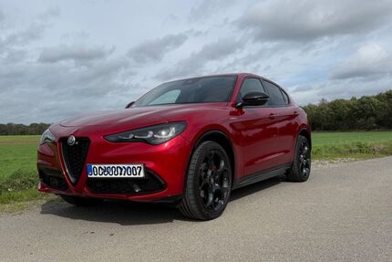 Alfa Romeo Stelvio 49.000 km 37.900 &euro; Oberhausen 46047