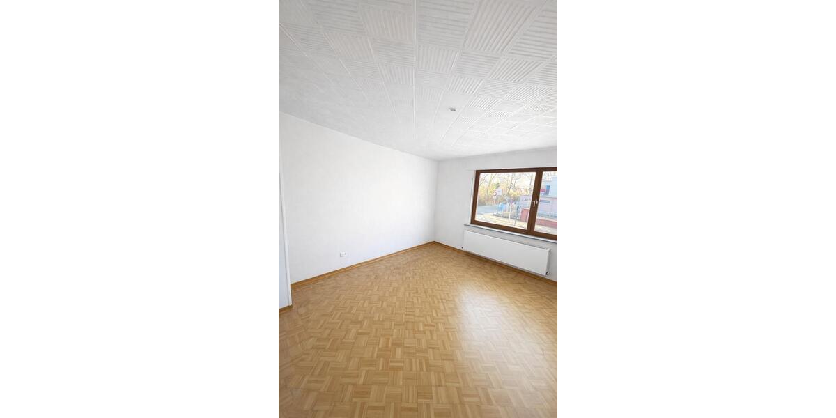 Erdgeschoßwohnung Essen Stadtbezirk IV - 3.5 Zimmer, 61 m&sup2;, 210.000&euro; | Angebot:25127314