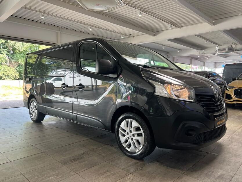 Renault Trafic 89.000 km 14.490 € Datteln 45711