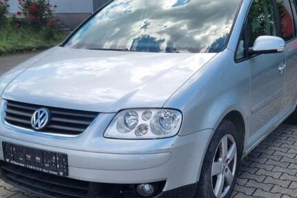 VW Touran 368.000 km 890 &euro; Essen 45356