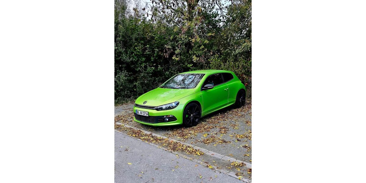 VW Scirocco 141.300 km 10.000 &euro; Dortmund 44269