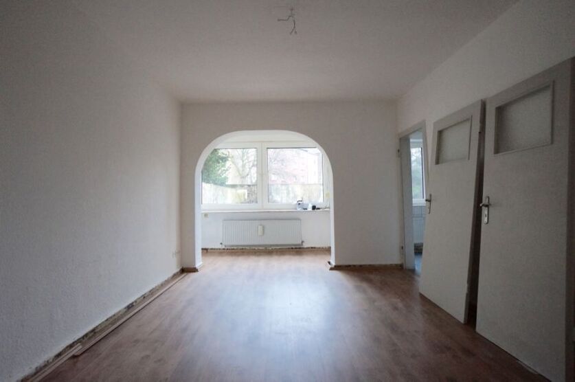 Schöne 3 Zimmer Wohnung im gepflegten Haus ! 3 zimmer