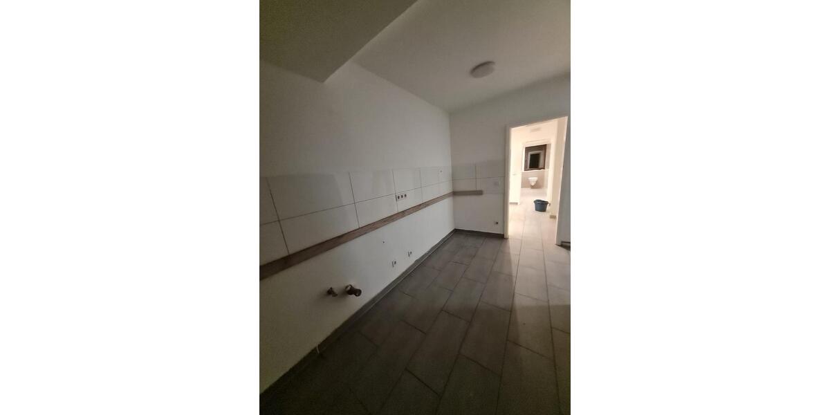 Großzügige 4-Zimmer-Wohnung mit Balkon – ideal für Familien 4 zimmer