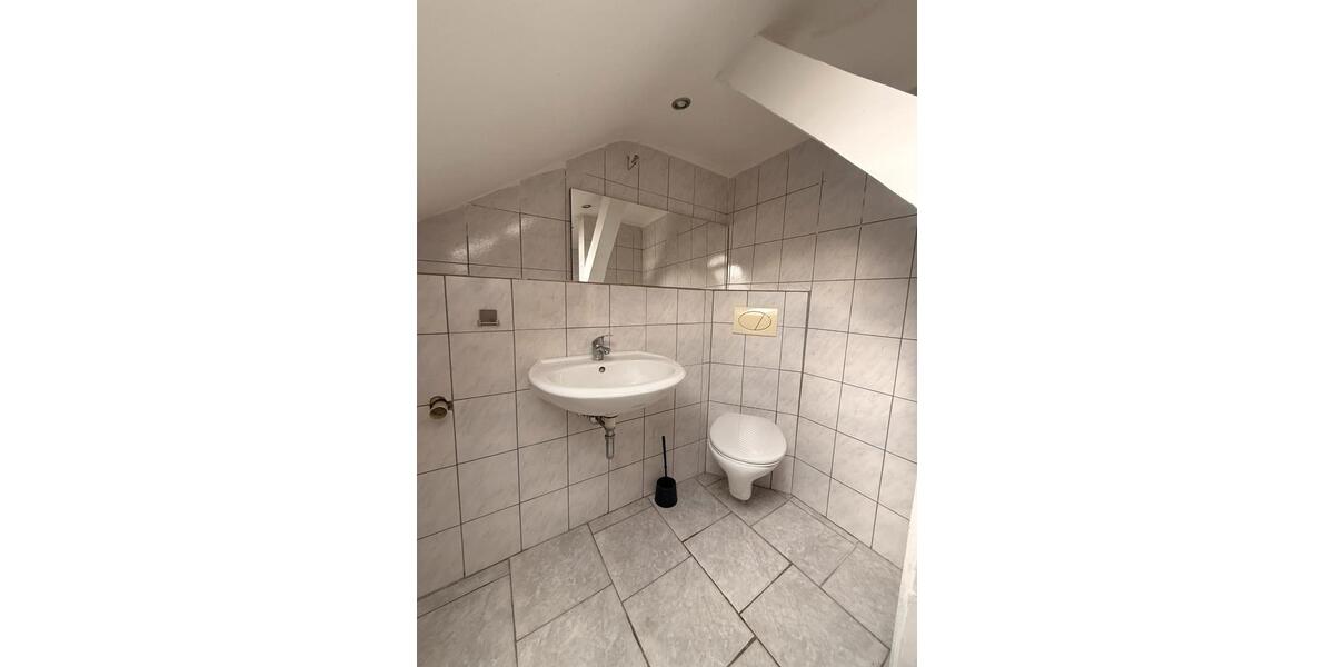 Dachgeschoßwohnung Hagen Hagen-Mitte - 1 Zimmer, 52 m&sup2;, 400&euro; | Angebot:27541602
