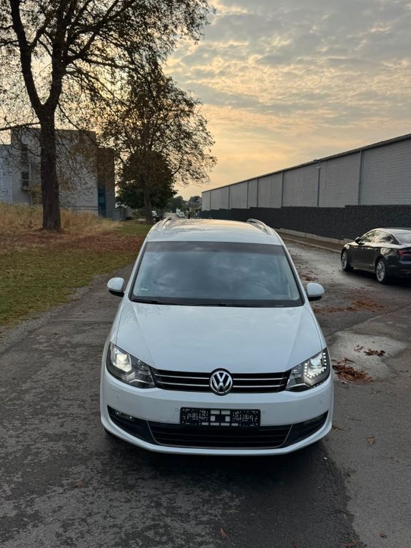 VW Sharan 194.500 km 13.800 € Dortmund 44319
