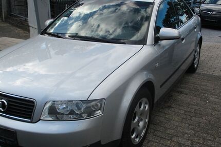Audi A4 183.000 km 1.650 &euro; Oberhausen 46149