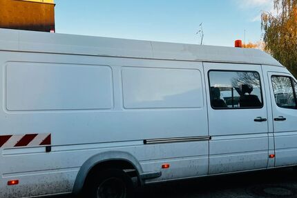 Mercedes-Benz Sprinter 139.500 km 11.900 &euro; Bottrop 46242