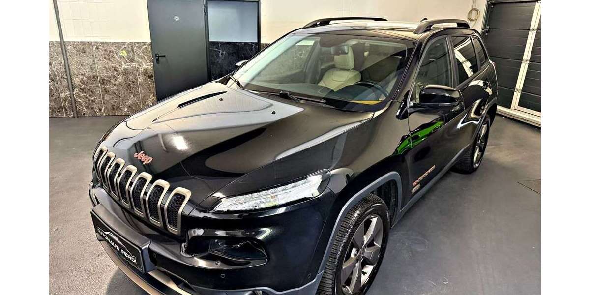 Jeep Cherokee 134.000 km 13.500 &euro; Gelsenkirchen 45886