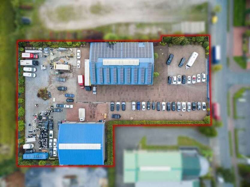 Halle in Haltern 3.690.000 € 1100 m²