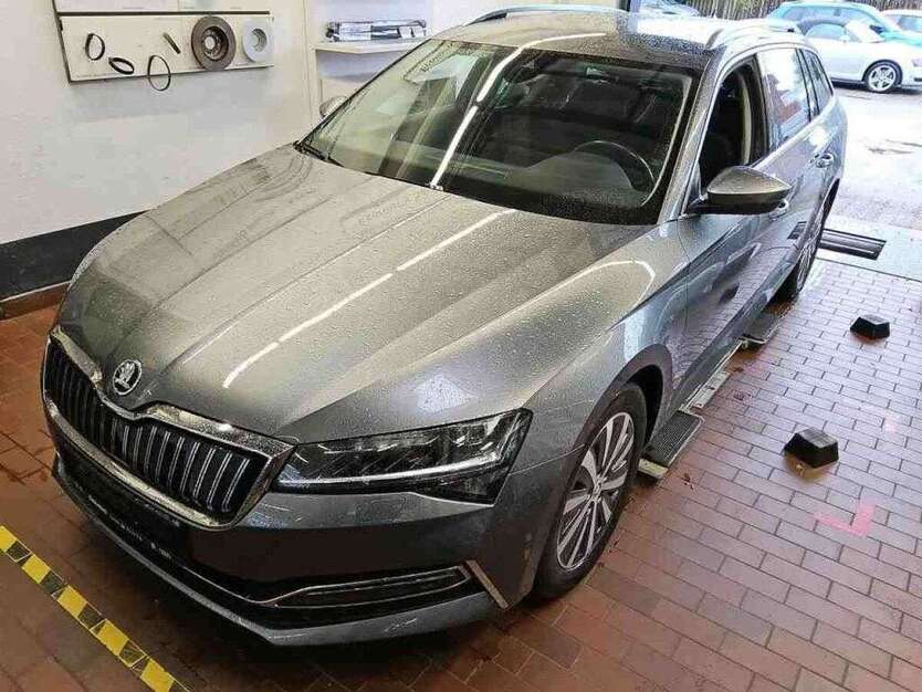 Skoda Superb 103.350 km 19.980 € Lünen 44534