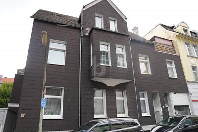 MODERNISIERT MIT ATTRAKTIVER 7,2 % MIETRENDITE 20 zimmer