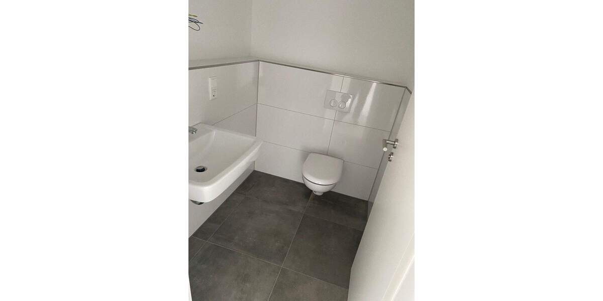 Etagenwohnung Essen Bochold - 4 Zimmer, 110 m&sup2;, 1.430&euro; | Angebot:25760327