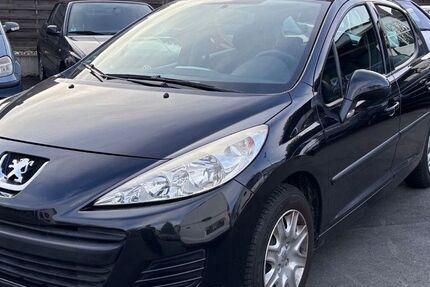 Peugeot 207 84.900 km 3.950 € Bochum 44803