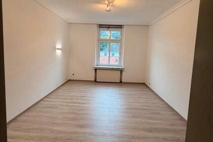 Renovierte 1,5-Zimmer-Wohnung teilmöbliert 1.5 zimmer